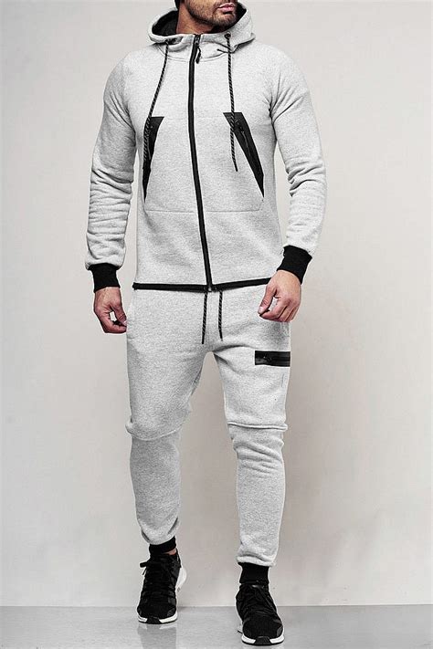 most comfortable sweat suits.